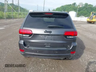 2017 Jeep Grand Cherokee Laredo z VIN 1C4RJFAG1HC744669, wystawiony jako IAAI lot #42269885 z przebiegiem 123 271 mil mil oraz . Historia ofert i sprzedaży dostępna na DreamBid. Obrazek 16.