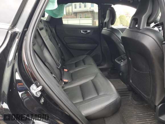 2018 Volvo XC60 Inscription with VIN LYVA22RL6JB106545, listed as a Copart auction lot 79246914 with 83,781 mi miles and Salvage Title. Bid and sale history available at DreamBid. Image 11.