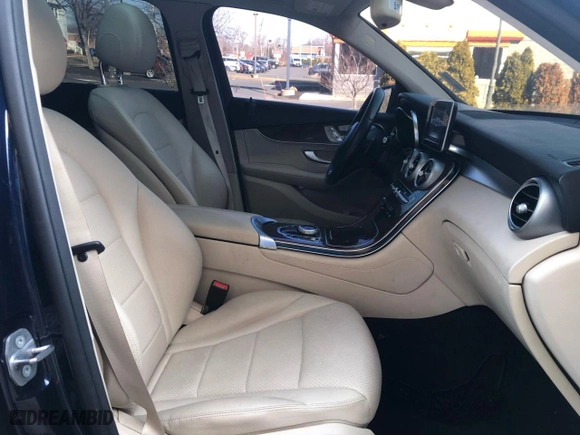 2017 Mercedes-Benz GLC with VIN WDC0G4JB0HF186516, listed as a Copart auction lot 49427955 with 44,315 mi miles and Clean Title. Bid and sale history available at carsss.com. Image 11.