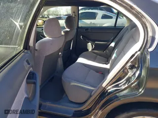 1997 Honda Civic LX with VIN 2HGEJ6670VH567081, listed as a IAAI auction lot 41995007 with 107,943 mi miles. Bid and sale history available at carsss.com. Image 8.