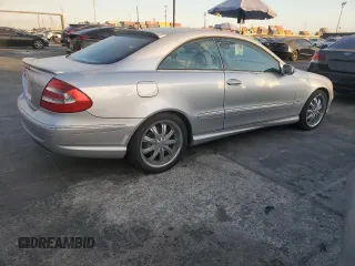2003 Mercedes-Benz CLK 500 with VIN WDBTJ75J83F052769, listed as a Copart auction lot 77492314 with 118,508 mi miles and Clean Title. Bid and sale history available at DreamBid. Image 3.