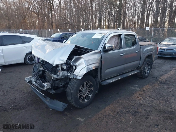 2018 Toyota Tacoma SR with VIN 3TMCZ5AN1JM140938, listed as a IAAI auction lot 41417198 with 140,133 mi miles. Bid and sale history available at carsss.com. Image 16.