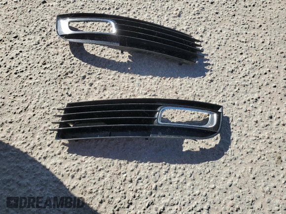 2009 Audi A8 4.2L z VIN WAUMV94E59N005253, wystawiony jako Copart lot #53341935 z przebiegiem 154 305 mil mil oraz Szkoda całkowita • Salvage title. Historia ofert i sprzedaży dostępna na DreamBid. Obrazek 12.