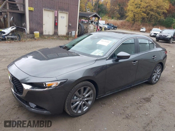 2024 Mazda 3 S Preferred z VIN 3MZBPACM7RM431371, wystawiony jako IAAI lot #40676189 z przebiegiem 276 mil mil oraz . Historia ofert i sprzedaży dostępna na DreamBid. Obrazek 17.