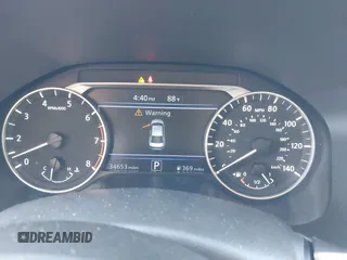 2024 Nissan Altima SR z VIN 1N4BL4CV7RN391989, wystawiony jako IAAI lot #42373504 z przebiegiem 34 653 mil mil oraz . Historia ofert i sprzedaży dostępna na DreamBid. Obrazek 7.