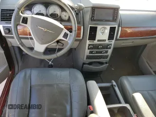 2009 Chrysler Town & Country Touring with VIN 2A8HR54199R529256, listed as a Copart auction lot 47356495 with 224,974 mi miles and Salvage Title. Bid and sale history available at DreamBid. Image 8.