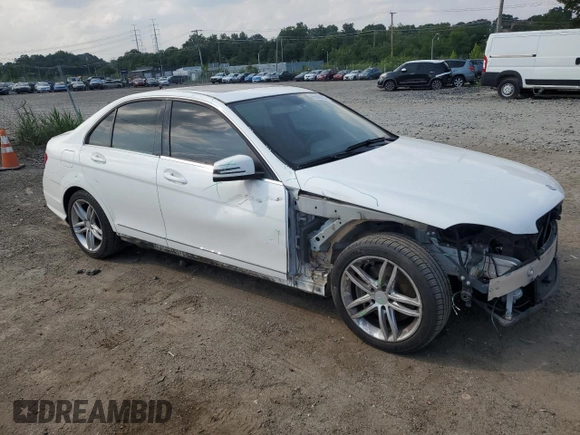 2013 Mercedes-Benz C 300 Sport with VIN WDDGF8AB5DR264091, listed as a Copart auction lot 65588205 with 69,876 mi miles and Salvage title. Bid and sale history available at DreamBid. Image 4.