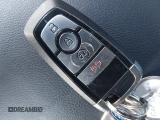 2023 Ford Bronco z VIN 1FMEE5DP1PLC08565, wystawiony jako IAAI lot #41610564 z przebiegiem 19 244 mil mil oraz . Historia ofert i sprzedaży dostępna na DreamBid. Obrazek 11.