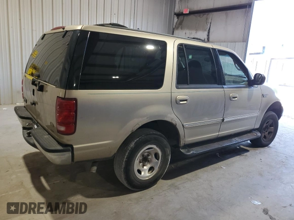 2000 Ford Expedition XLT with VIN 1FMRU1663YLB16814, listed as a Copart auction lot 66092885 with Not provided miles and Clean title. Bid and sale history available at DreamBid. Image 3.