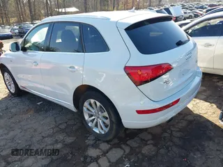 2013 Audi Q5 Premium with VIN WA1CFAFP3DA031243, listed as a IAAI auction lot 41670607 with 87,473 mi miles. Bid and sale history available at carsss.com. Image 3.