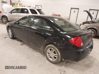 2006 Pontiac G6 6-Cyl with VIN 1G2ZG558664259127, listed as a IAAI auction lot 41987539 with 180,171 mi miles. Bid and sale history available at carsss.com. Image 3.