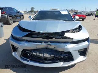 2017 Chevrolet Camaro 1LT z VIN 1G1FB1RS0H0146367, wystawiony jako IAAI lot #42343908 z przebiegiem 82 747 mil mil oraz . Historia ofert i sprzedaży dostępna na DreamBid. Obrazek 12.