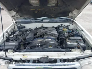 1999 Toyota 4Runner SR5 with VIN JT3GN86R3X0132463, listed as a IAAI auction lot 42019672 with 391,073 mi miles and . Bid and sale history available at DreamBid. Image 10.