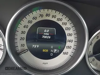 2014 Mercedes-Benz E 350 with VIN WDDKJ5KB7EF282343, listed as a IAAI auction lot 42597510 with 70,026 mi miles and . Bid and sale history available at DreamBid. Image 16.