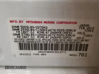 2015 Mitsubishi Outlander GT z VIN JA4JZ4AXXFZ013771, wystawiony jako Copart lot #60136855 z przebiegiem 175 489 mil mil oraz Szkoda całkowita • Salvage title. Historia ofert i sprzedaży dostępna na DreamBid. Obrazek 14.