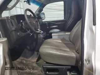 2018 Chevrolet Express Cargo with VIN 1GCWGAFP1J1285139, listed as a Copart auction lot 58856925 with 134,754 mi miles and Clean title. Bid and sale history available at DreamBid. Image 7.