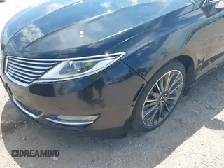 2016 Lincoln MKZ Hybrid with VIN 3LN6L2LU1GR622656, listed as a IAAI auction lot 42590612 with 264,839 mi miles and . Bid and sale history available at DreamBid. Image 6.