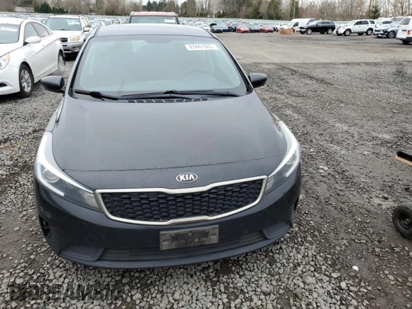 2017 Kia Forte LX with VIN 3KPFK4A78HE086149, listed as a Copart auction lot 47441065 with 165,030 mi miles and Salvage Title. Bid and sale history available at carsss.com. Image 5.