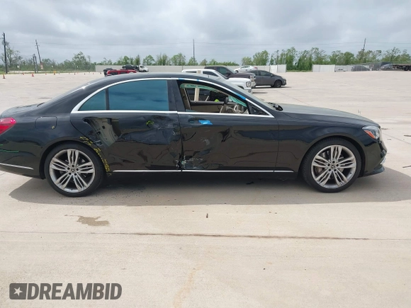 2018 Mercedes-Benz S 560 z VIN WDDUG8DB0JA389005, wystawiony jako IAAI lot #41939490 z przebiegiem 30 611 mil mil oraz . Historia ofert i sprzedaży dostępna na DreamBid. Obrazek 13.