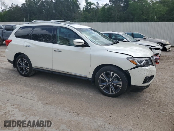 2018 Nissan Pathfinder Platinum z VIN 5N1DR2MN0JC670913, wystawiony jako Copart lot #51624585 z przebiegiem Nie podano mil oraz Szkoda całkowita • Salvage title. Historia ofert i sprzedaży dostępna na DreamBid. Obrazek 4.