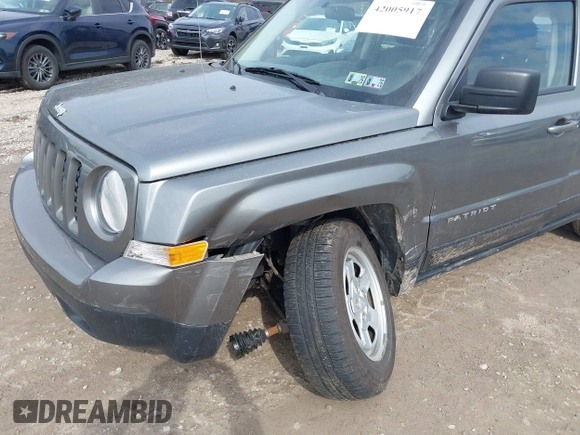2012 Jeep Patriot Sport with VIN 1C4NJRBB1CD621282, listed as a IAAI auction lot 42005917 with 54,023 mi miles. Bid and sale history available at carsss.com. Image 6.