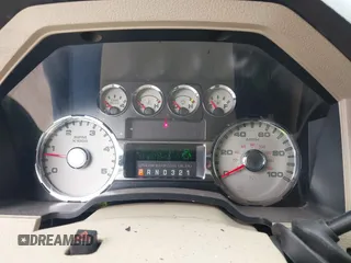 2010 Ford Super Duty F-250 SRW XL with VIN 1FTSW2BR8AEB13472, listed as a IAAI auction lot 41886252 with 237,264 mi miles. Bid and sale history available at carsss.com. Image 7.