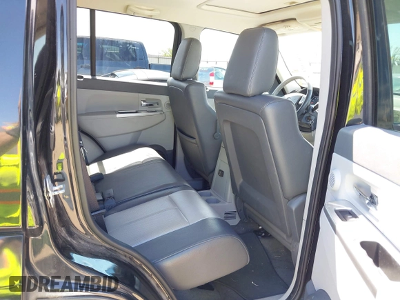 2008 Jeep Liberty Limited with VIN 1J8GN58K38W126194, listed as a IAAI auction lot 42033643 with 142,090 mi miles and . Bid and sale history available at carsss.com. Image 8.