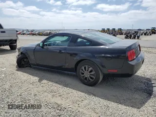 2006 Ford Mustang Standard with VIN 1ZVFT80N465149421, listed as a Copart auction lot 53403905 with 142,222 mi miles and Salvage Title. Bid and sale history available at carsss.com. Image 2.
