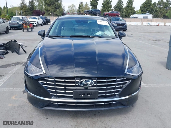 2023 Hyundai Sonata Hybrid Limited with VIN KMHL54JJ0PA061460, listed as a IAAI auction lot 42081519 with 54,624 mi miles. Bid and sale history available at carsss.com. Image 13.