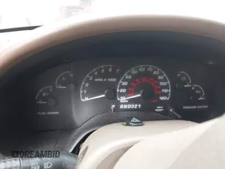 2002 Ford Explorer Eddie Bauer с VIN 1FMDU74E12UA64219, выставлен на аукционе IAAI как лот 41939683 с пробегом Не указан миль и . История ставок и продаж доступна на DreamBid. Изображение 7.