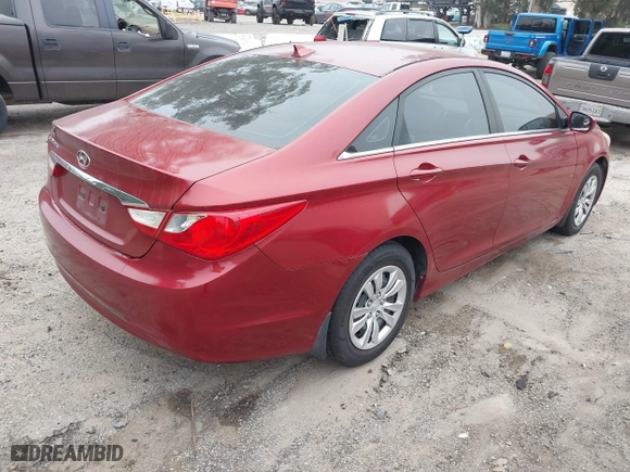 2013 Hyundai Sonata GLS with VIN 5NPEB4AC8DH563659, listed as a IAAI auction lot 42030861 with 80,170 mi miles. Bid and sale history available at carsss.com. Image 4.