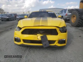 2017 Ford Mustang V6 z VIN 1FA6P8AM7H5343396, wystawiony jako Copart lot #51854585 z przebiegiem 93 185 mil mil oraz Szkoda całkowita • Salvage title. Historia ofert i sprzedaży dostępna na DreamBid. Obrazek 5.