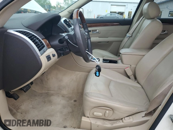 2008 Cadillac SRX RWD z VIN 1GYEE637680190217, wystawiony jako Copart lot #55169515 z przebiegiem 106 101 mil mil oraz Szkoda całkowita • Salvage title. Historia ofert i sprzedaży dostępna na DreamBid. Obrazek 7.