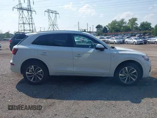 2022 Audi Q5 S line Premium Plus с VIN WA1EAAFY5N2054700, выставлен на аукционе IAAI как лот 42475142 с пробегом 42 148 миль миль и . История ставок и продаж доступна на DreamBid. Изображение 14.