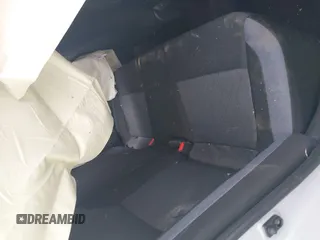2024 Nissan Versa SV z VIN 3N1CN8EV1RL877066, wystawiony jako IAAI lot #42263312 z przebiegiem 6 081 mil mil oraz . Historia ofert i sprzedaży dostępna na DreamBid. Obrazek 8.