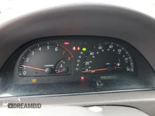 2004 Toyota Camry LE z VIN JTDBE32KX40273821, wystawiony jako Copart lot #58938275 z przebiegiem 153 096 mil mil oraz Szkoda całkowita • Salvage title. Historia ofert i sprzedaży dostępna na DreamBid. Obrazek 9.
