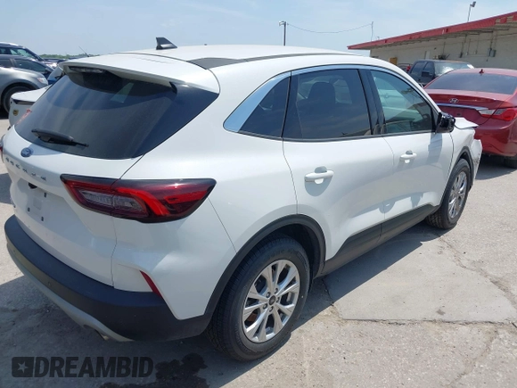 2023 Ford Escape Active with VIN 1FMCU0GN0PUB25548, listed as a IAAI auction lot 42060583 with 38,798 mi miles and . Bid and sale history available at carsss.com. Image 4.