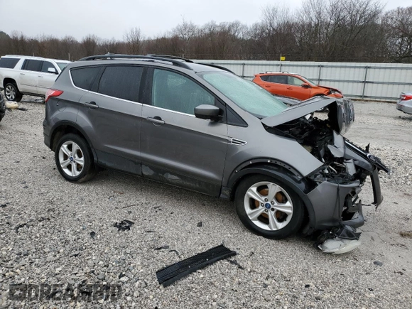 2013 Ford Escape SE with VIN 1FMCU0GX0DUB10397, listed as a Copart auction lot 44934575 with 156,593 mi miles and Salvage Title. Bid and sale history available at DreamBid. Image 4.