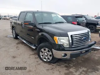 2011 Ford F-150 XLT with VIN 1FTFW1ET8BFB33994, listed as a IAAI auction lot 41601905 with 93,075 mi miles. Bid and sale history available at carsss.com. Image 1.