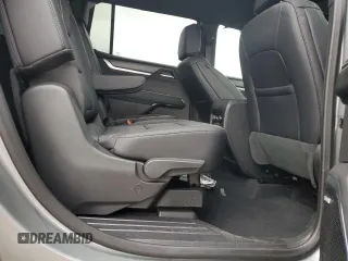 2025 GMC Acadia FWD Elevation z VIN 1GKENKRSXSJ170911, wystawiony jako Copart lot #51958965 z przebiegiem 2 173 mil mil oraz Szkoda całkowita • Salvage title. Historia ofert i sprzedaży dostępna na DreamBid. Obrazek 12.