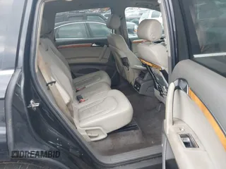 2008 Audi Q7 Premium with VIN WA1BY74L38D031370, listed as a IAAI auction lot 42422473 with 177,068 mi miles and . Bid and sale history available at DreamBid. Image 8.