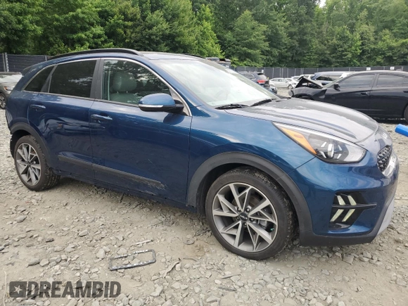 2022 Kia Niro Touring SE with VIN KNDCC3LC3N5536771, listed as a Copart auction lot 59020314 with 33,840 mi miles and Salvage Title. Bid and sale history available at carsss.com. Image 4.