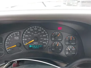 1999 Chevrolet Silverado 1500 LS with VIN 1GCEK14T3XZ161362, listed as a IAAI auction lot 41973905 with 153,845 mi miles. Bid and sale history available at carsss.com. Image 7.