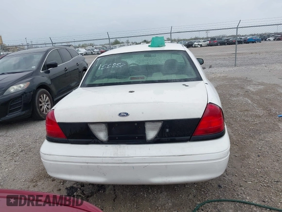 2008 Ford Police Interceptor с VIN 2FAHP71V48X155882, выставлен на аукционе IAAI как лот 41929332 с пробегом Не указан миль и . История ставок и продаж доступна на DreamBid. Изображение 16.