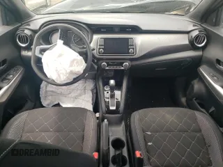 2018 Nissan Kicks SV с VIN 3N1CP5CU8JL543155, выставлен на аукционе Copart как лот 60819285 с пробегом Не указан миль и Списание • Salvage title. История ставок и продаж доступна на DreamBid. Изображение 8.