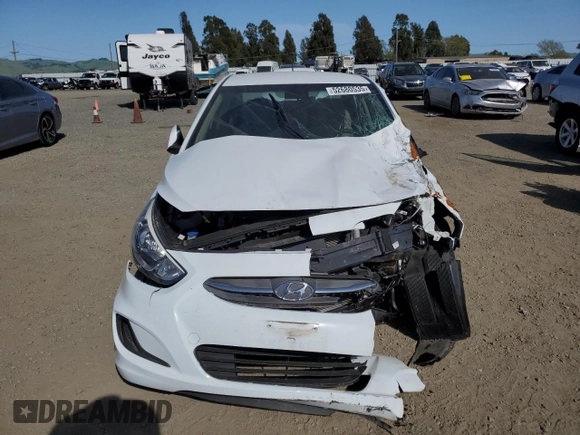 2016 Hyundai Accent SE with VIN KMHCT4AE6GU085432, listed as a Copart auction lot 52680535 with 31,515 mi miles and Salvage Title. Bid and sale history available at DreamBid. Image 5.