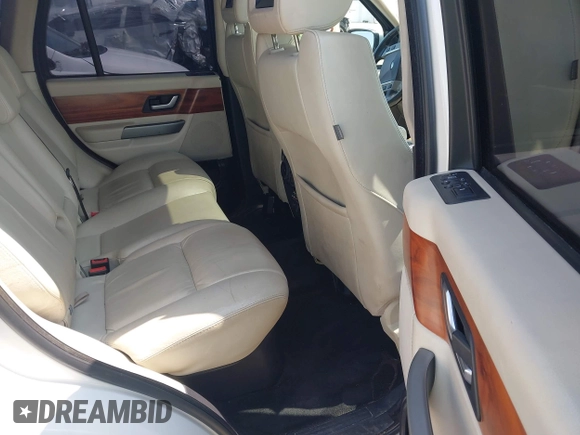 2008 Land Rover Range Rover Sport SC with VIN SALSH23478A162282, listed as a IAAI auction lot 42397144 with 139,276 mi miles and . Bid and sale history available at DreamBid. Image 8.