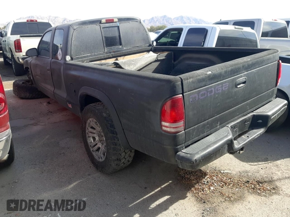 2000 Dodge Dakota SLT with VIN 1B7GG22X1YS655459, listed as a Copart auction lot 84569564 with 240,478 mi miles and Non Repairable. Bid and sale history available at DreamBid. Image 2.