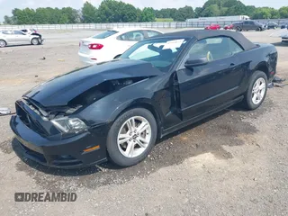 2013 Ford Mustang V6 with VIN 1ZVBP8EM7D5205089, listed as a IAAI auction lot 42418475 with 236,545 mi miles and . Bid and sale history available at DreamBid. Image 2.