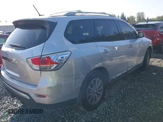 2013 Nissan Pathfinder SL z VIN 5N1AR2MM7DC674777, wystawiony jako IAAI lot #42089000 z przebiegiem 157 084 mil mil oraz . Historia ofert i sprzedaży dostępna na DreamBid. Obrazek 4.